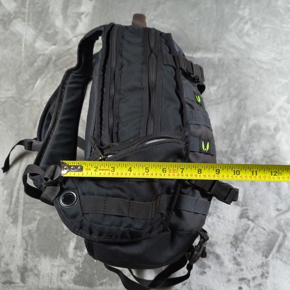 Nike SB RPM Backpack Black Cyber Neon Green Skateboarding Laptop Travel Bag Rare - Picture 16 of 16